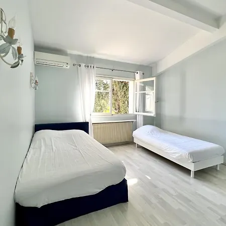 Hébergement de vacances Peaceful 5-br 3bath - Pool - Near Downtown Cannes