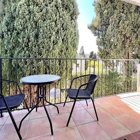 Peaceful 5-br 3bath - Pool - Near Downtown *